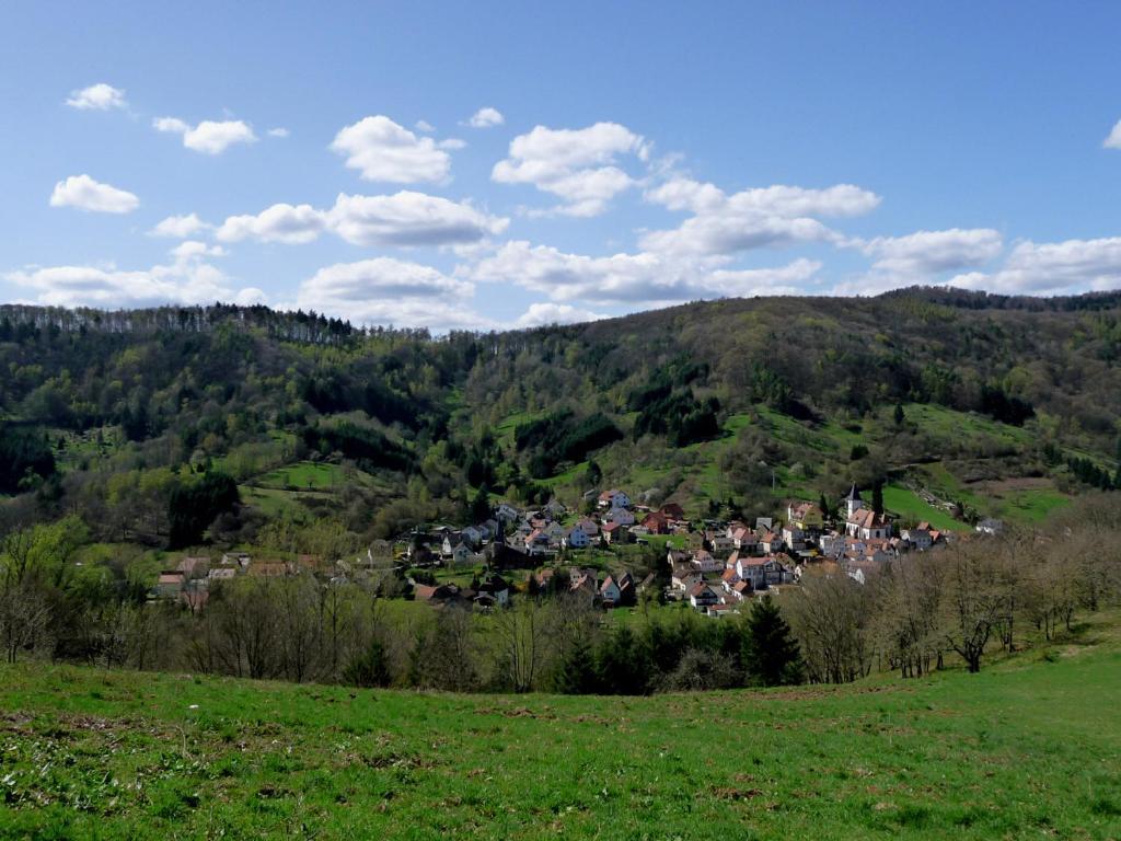 Hotel Dernbachtal Bagian luar foto